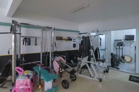 Casa de condomínio à venda com 380m², 3 quartos e 3 vagas Casa de condomínio à venda com 380m², 3 quartos e 3 vagasÁrea comum