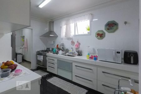 Casa de condomínio à venda com 380m², 3 quartos e 3 vagas Casa de condomínio à venda com 380m², 3 quartos e 3 vagasCozinha