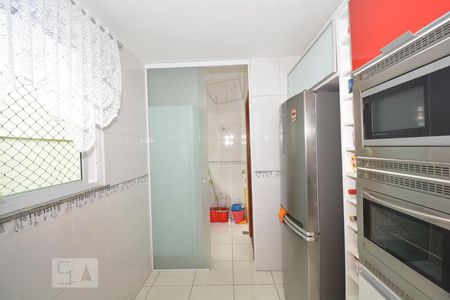 Apartamento à venda com 97m², 3 quartos e 1 vagaCozinha