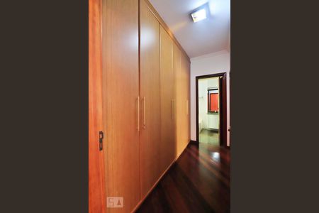 Apartamento à venda com 150m², 3 quartos e 3 vagasCloset da suíte