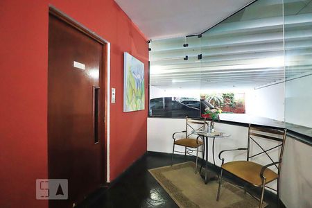 Apartamento à venda com 150m², 3 quartos e 3 vagasHall social