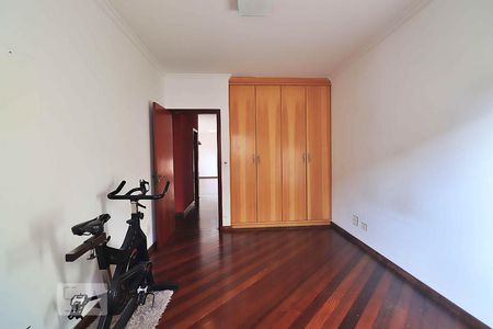 Apartamento à venda com 150m², 3 quartos e 3 vagasQuarto 2