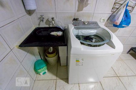 Casa à venda com 116m², 3 quartos e 2 vagasÁrea de serviço