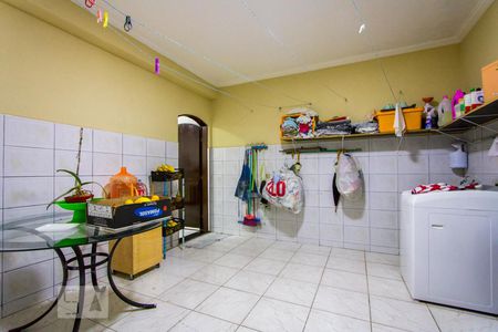 Casa à venda com 116m², 3 quartos e 2 vagasÁrea de serviço