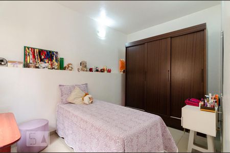 Casa à venda com 268m², 3 quartos e 4 vagasQuarto 1