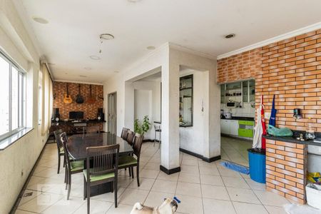 Apartamento à venda com 180m², 3 quartos e sem vagaCopa