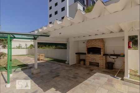 Apartamento à venda com 68m², 2 quartos e 1 vaga Apartamento à venda com 68m², 2 quartos e 1 vagaChurrasqueira