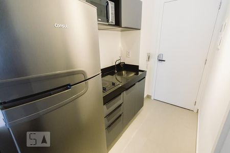 Cozinha de kitnet/studio para alugar com 1 quarto, 25m² em Perdizes, São Paulo