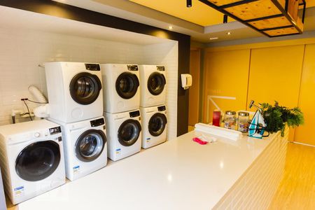 Studio para alugar com 25m², 1 quarto e sem vaga Studio para alugar com 25m², 1 quarto e sem vagaLavanderia