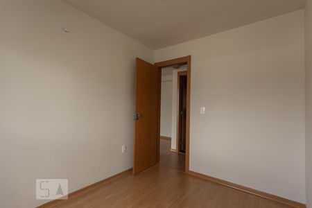 Quarto 1 de apartamento para alugar com 2 quartos, 54m² em Mossunguê, Curitiba