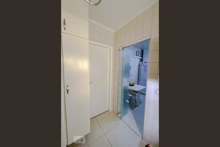 Apartamento à venda com 87m², 3 quartos e 2 vagasLavanderia