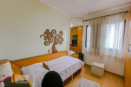 Apartamento à venda com 87m², 3 quartos e 2 vagasQuarto