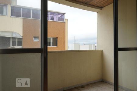 Sacada de apartamento para alugar com 3 quartos, 89m² em Água Verde, Curitiba