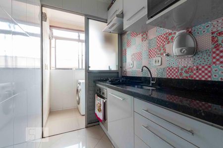Apartamento à venda com 48m², 2 quartos e 1 vagaCozinha