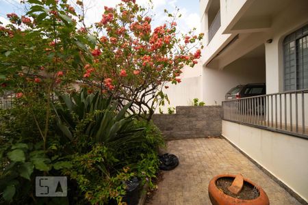 Casa à venda com 400m², 4 quartos e 2 vagas Casa à venda com 400m², 4 quartos e 2 vagasJardim