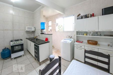 Apartamento à venda com 99m², 2 quartos e sem vaga Apartamento à venda com 99m², 2 quartos e sem vagaCozinha