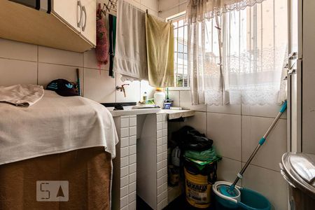 Casa à venda com 125m², 2 quartos e 1 vagaÁrea de serviço 