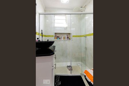 Casa à venda com 125m², 2 quartos e 1 vagaBanheiro 