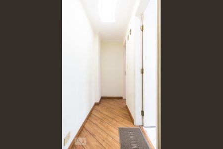 Apartamento à venda com 71m², 2 quartos e 1 vagaCorredor