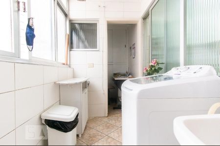 Apartamento à venda com 71m², 2 quartos e 1 vagaÁrea de Serviço