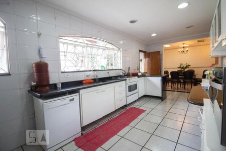 Casa à venda com 405m², 5 quartos e sem vaga Casa à venda com 405m², 5 quartos e sem vagacozinha