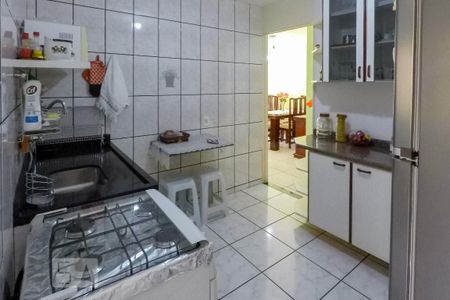 Apartamento à venda com 62m², 2 quartos e 1 vaga Apartamento à venda com 62m², 2 quartos e 1 vagaCozinha