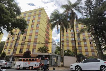 Apartamento à venda com 62m², 2 quartos e 1 vaga Apartamento à venda com 62m², 2 quartos e 1 vagaFachada