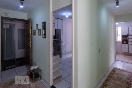 Apartamento à venda com 62m², 2 quartos e 1 vaga Apartamento à venda com 62m², 2 quartos e 1 vagaEntrada Cozinha