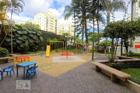 Apartamento à venda com 62m², 2 quartos e 1 vaga Apartamento à venda com 62m², 2 quartos e 1 vagaÁrea Comum - Playground