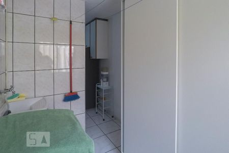 Apartamento à venda com 62m², 2 quartos e 1 vaga Apartamento à venda com 62m², 2 quartos e 1 vagaÁrea de Serviço