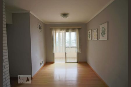 Sala de apartamento para alugar com 2 quartos, 60m² em Rio Pequeno, São Paulo