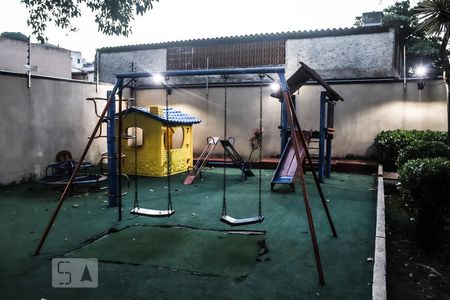 Apartamento à venda com 50m², 2 quartos e 1 vaga Apartamento à venda com 50m², 2 quartos e 1 vagaPlayground