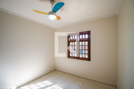 Casa à venda com 148m², 3 quartos e 3 vagas Casa à venda com 148m², 3 quartos e 3 vagasQuarto 2