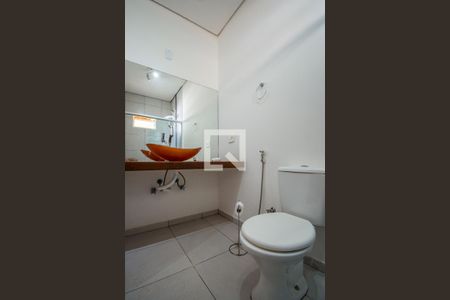 Casa à venda com 148m², 3 quartos e 3 vagas Casa à venda com 148m², 3 quartos e 3 vagasBanheiro da Suíte