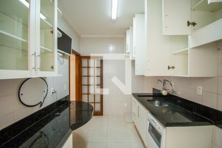 Casa à venda com 148m², 3 quartos e 3 vagas Casa à venda com 148m², 3 quartos e 3 vagasCozinha