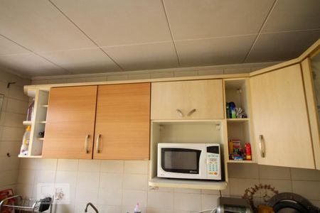 Casa de condomínio à venda com 340m², 4 quartos e 2 vagas Casa de condomínio à venda com 340m², 4 quartos e 2 vagasCozinha - Armários