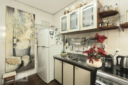 Casa à venda com 263m², 6 quartos e 3 vagasCOZINHA 2