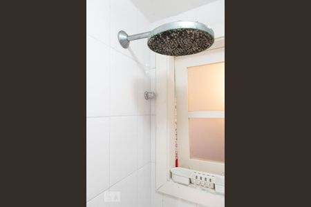 Casa de condomínio à venda com 236m², 2 quartos e sem vaga Casa de condomínio à venda com 236m², 2 quartos e sem vagaBanheiro de serviço