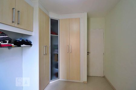 Quarto 1 de apartamento para alugar com 3 quartos, 64m² em Utinga, Santo André
