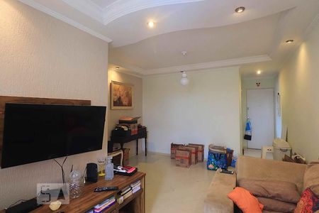 Sala de apartamento para alugar com 3 quartos, 64m² em Utinga, Santo André