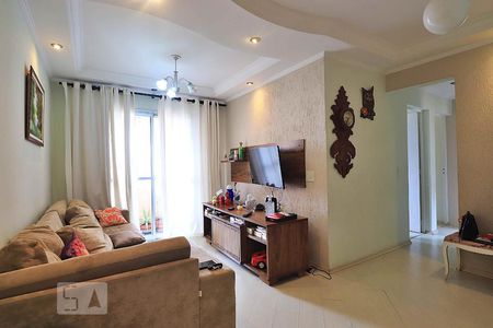 Sala de apartamento para alugar com 3 quartos, 64m² em Utinga, Santo André