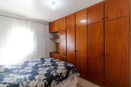 Apartamento para alugar com 76m², 2 quartos e 1 vagaQuarto 01