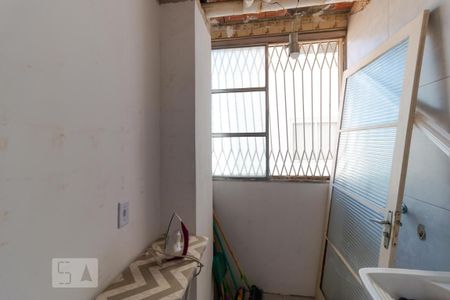 Apartamento para alugar com 76m², 2 quartos e 1 vagaÁrea de Serviço