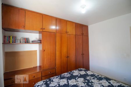 Apartamento para alugar com 76m², 2 quartos e 1 vagaQuarto 01