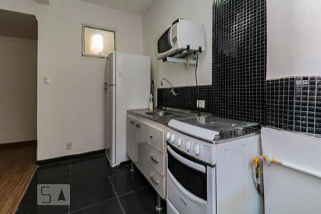 Apartamento à venda com 43m², 1 quarto e sem vaga Apartamento à venda com 43m², 1 quarto e sem vagaCozinha