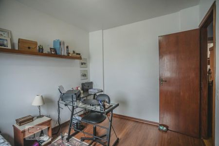 Apartamento à venda com 210m², 4 quartos e 3 vagas Apartamento à venda com 210m², 4 quartos e 3 vagasQuarto 2