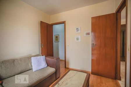 Apartamento à venda com 210m², 4 quartos e 3 vagas Apartamento à venda com 210m², 4 quartos e 3 vagasQuarto 4 - Reversível