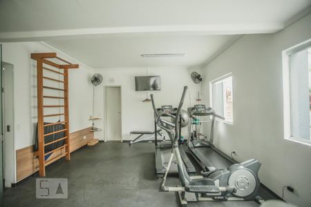 Apartamento à venda com 210m², 4 quartos e 3 vagas Apartamento à venda com 210m², 4 quartos e 3 vagasÁrea comum - Academia