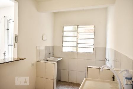 Casa de condomínio para alugar com 35m², 1 quarto e 1 vaga Casa de condomínio para alugar com 35m², 1 quarto e 1 vagaCozinha e Área de Serviço