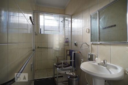 Casa à venda com 340m², 5 quartos e 3 vagasBanheiro 2